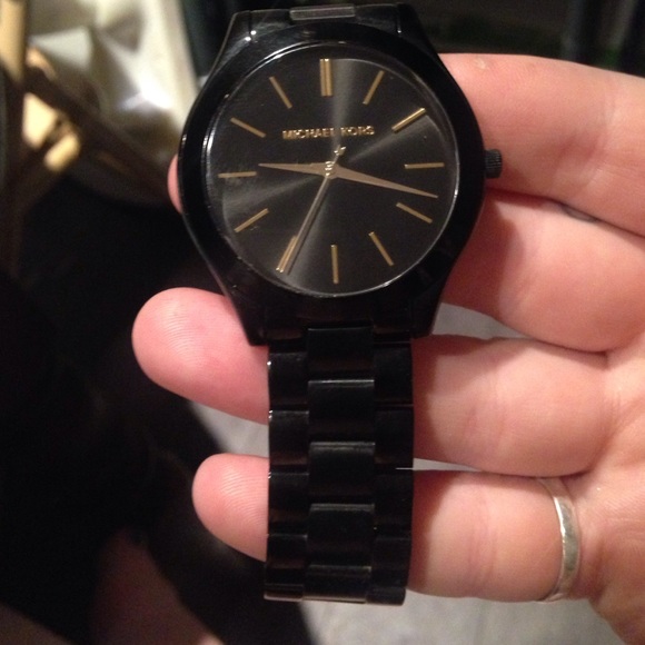 Michael Kors watch - Picture 2 of 4